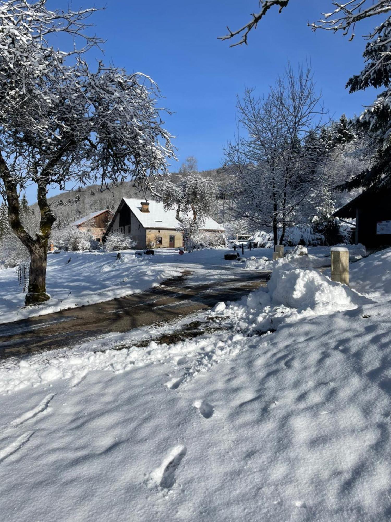 La Hutte Βίλα Tendon Εξωτερικό φωτογραφία